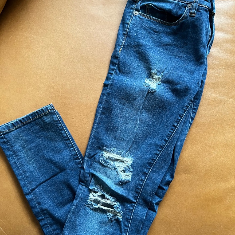 Blank NYC distressed